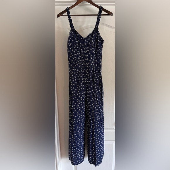 Urban Outfitters Easy Ruffle Jumpsuit (XS) - Picture 3 of 7